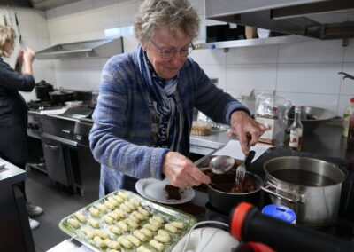 Foto werkzaamheden tijdens Kookworkshop